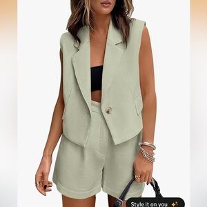 Women's Sleeveless Blazer and Shorts Set - Green
